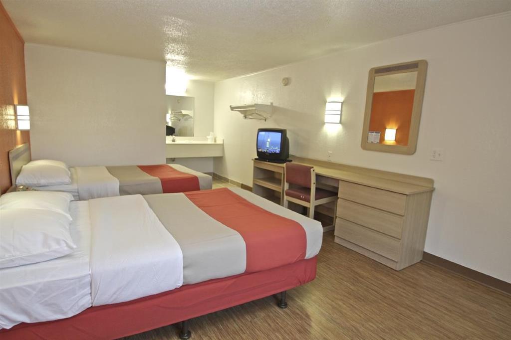 Motel 6 Каламазу Номер фото