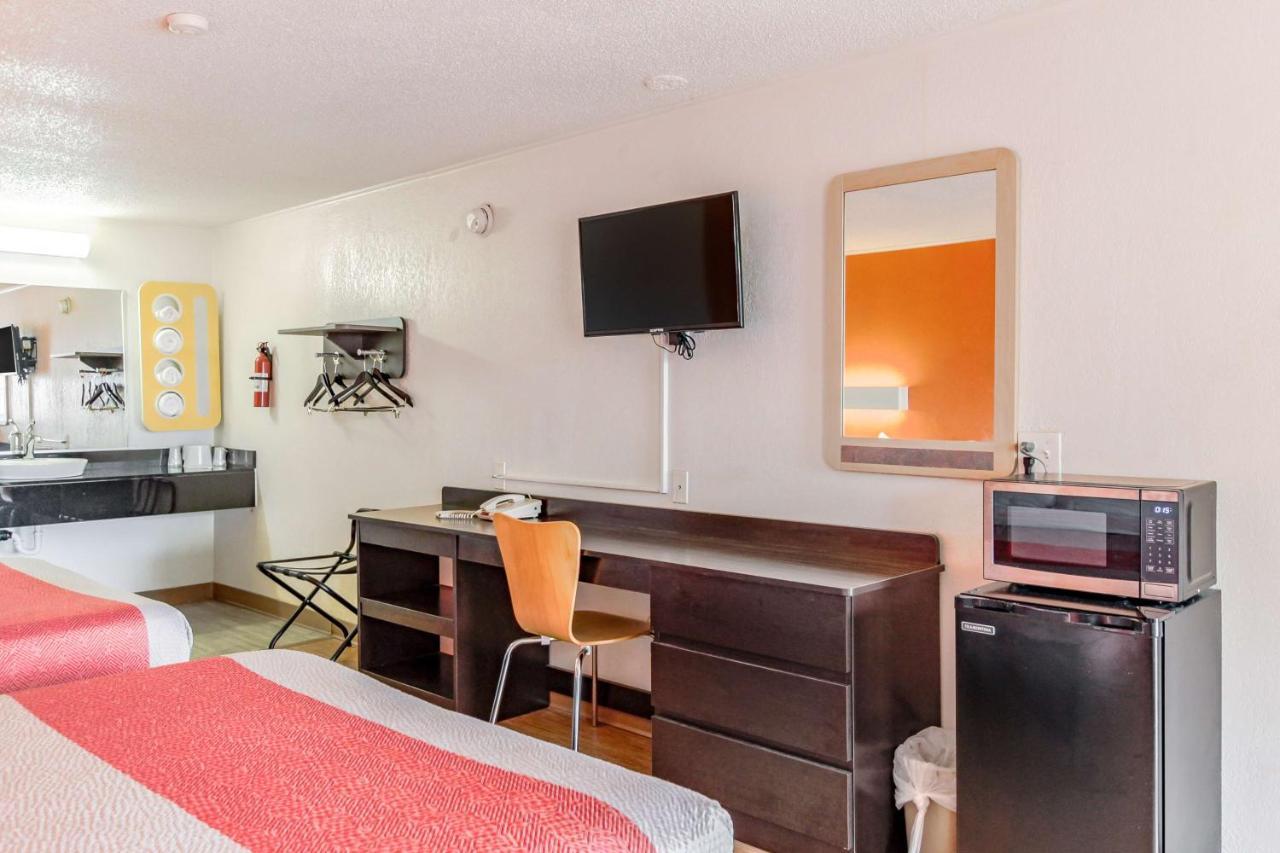 Motel 6 Каламазу Экстерьер фото