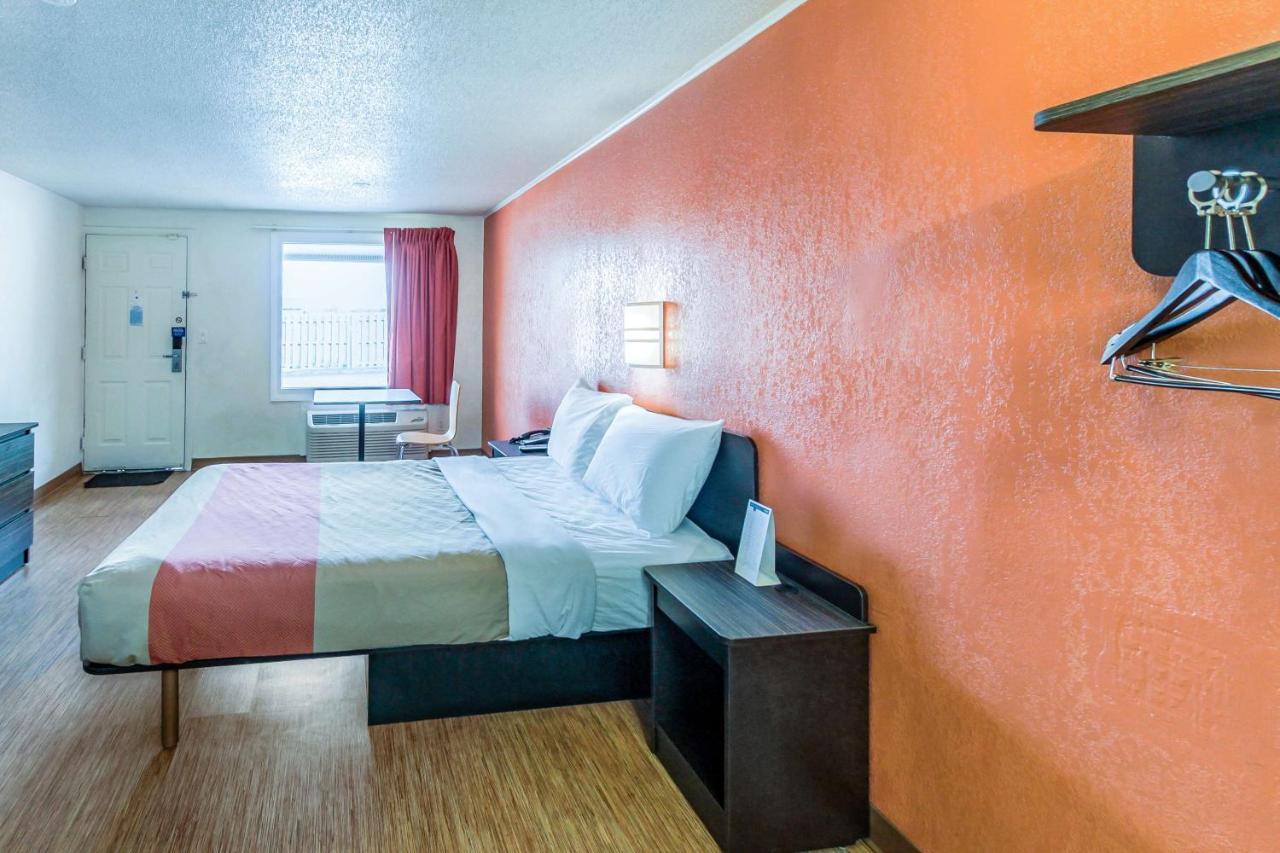Motel 6 Каламазу Экстерьер фото